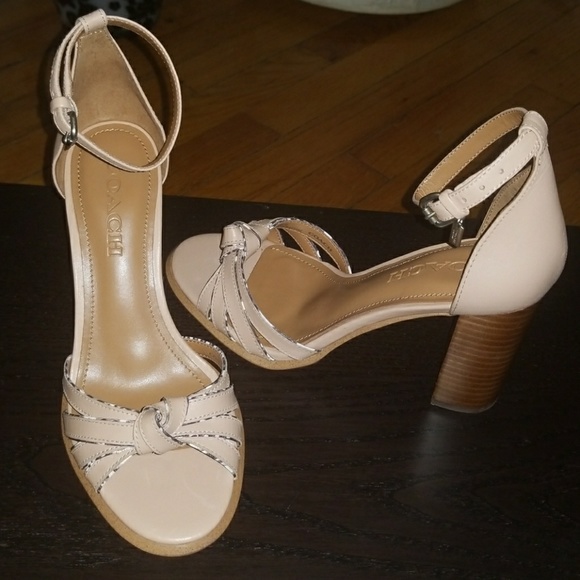 Brand New! Beautiful Leather Coach Sandals - Picture 2 of 8